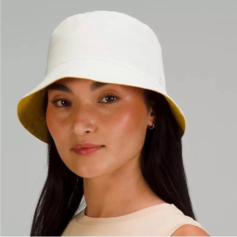Lululemon Reversible Bucket Hat Lemon Sorbet/Autumn Orange Size M/L
